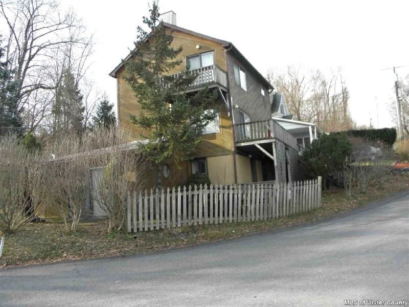 105 Canal St - Photo 2 of 12