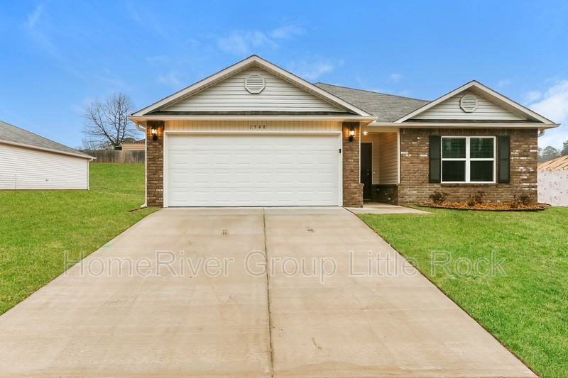 1948 Auburn Hills Dr - Photo 2 of 20