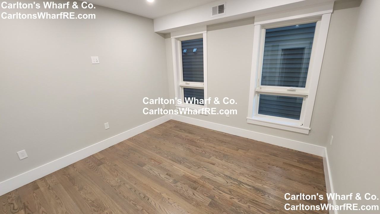 608 E Broadway #2 - Photo 6 of 13