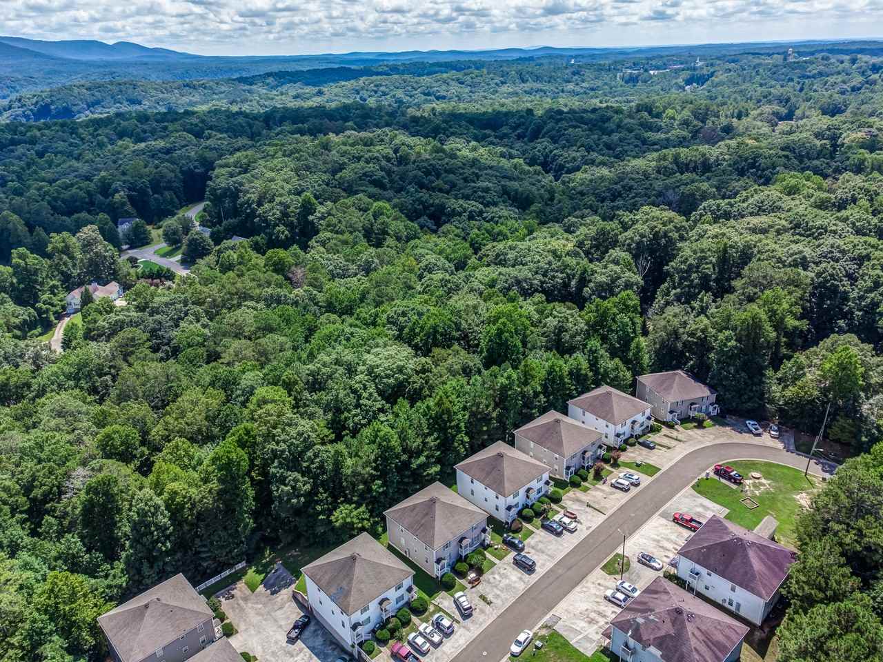 62 Hanna Dr - Photo 3 of 35