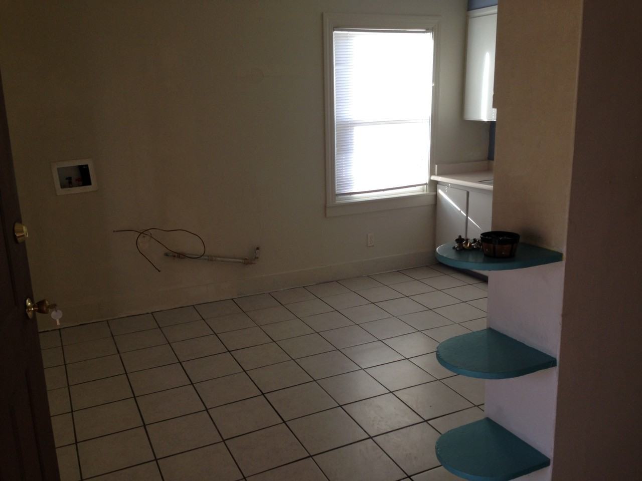 2559 Clay St - Photo 4 of 26