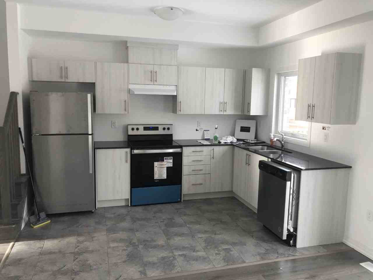 142 Gateland Drive - Photo 2 of 4