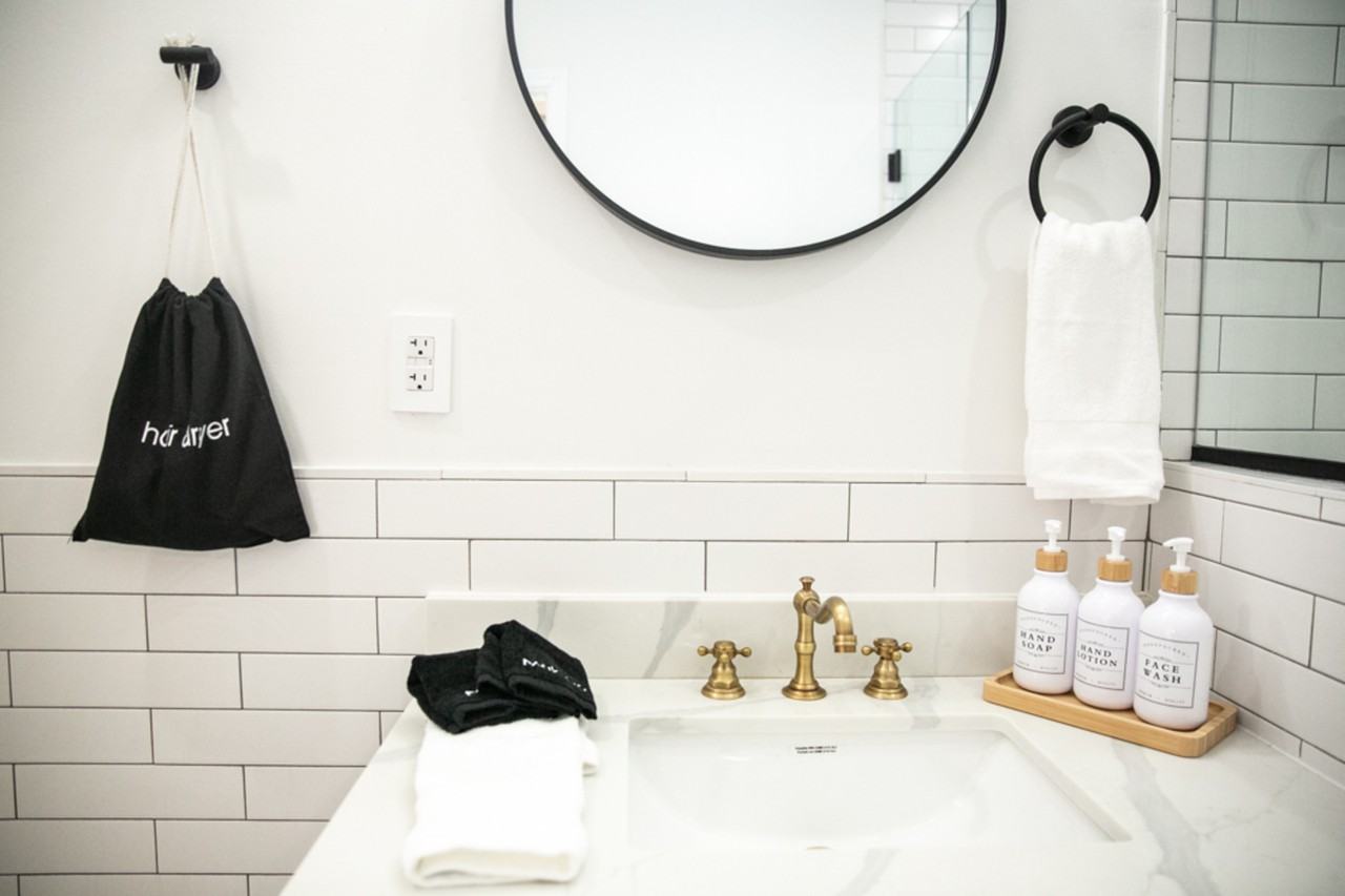 5004 Park Dr #1 - Photo 2 of 23