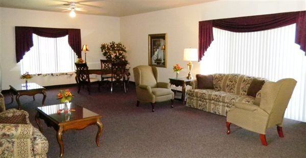 Riverside Manor - Photo 2 of 9