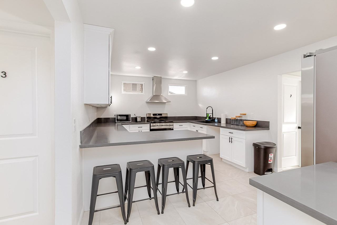 Westbrook Ave - Photo 4 of 11