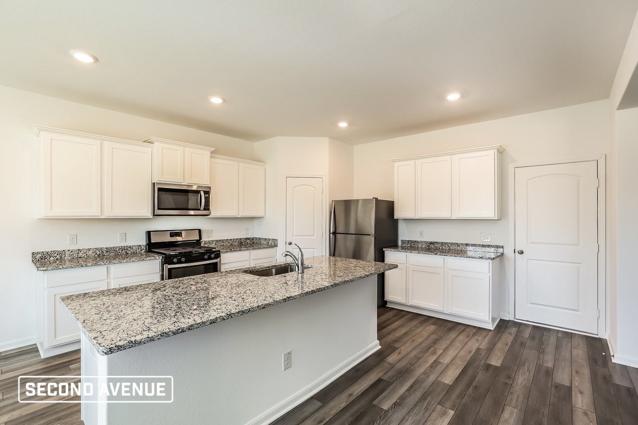 10930 Juliette Pass - Photo 5 of 27