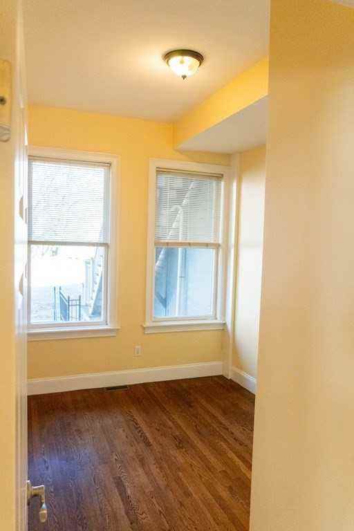 Saint Albans Rd - Photo 5 of 7