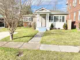 2922 Hollister Ave - Photo 1 of 1