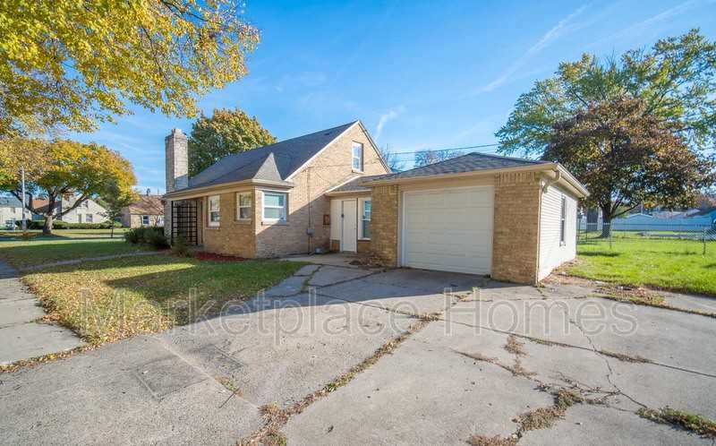4407 W Fiebrantz Ave - Photo 2 of 21