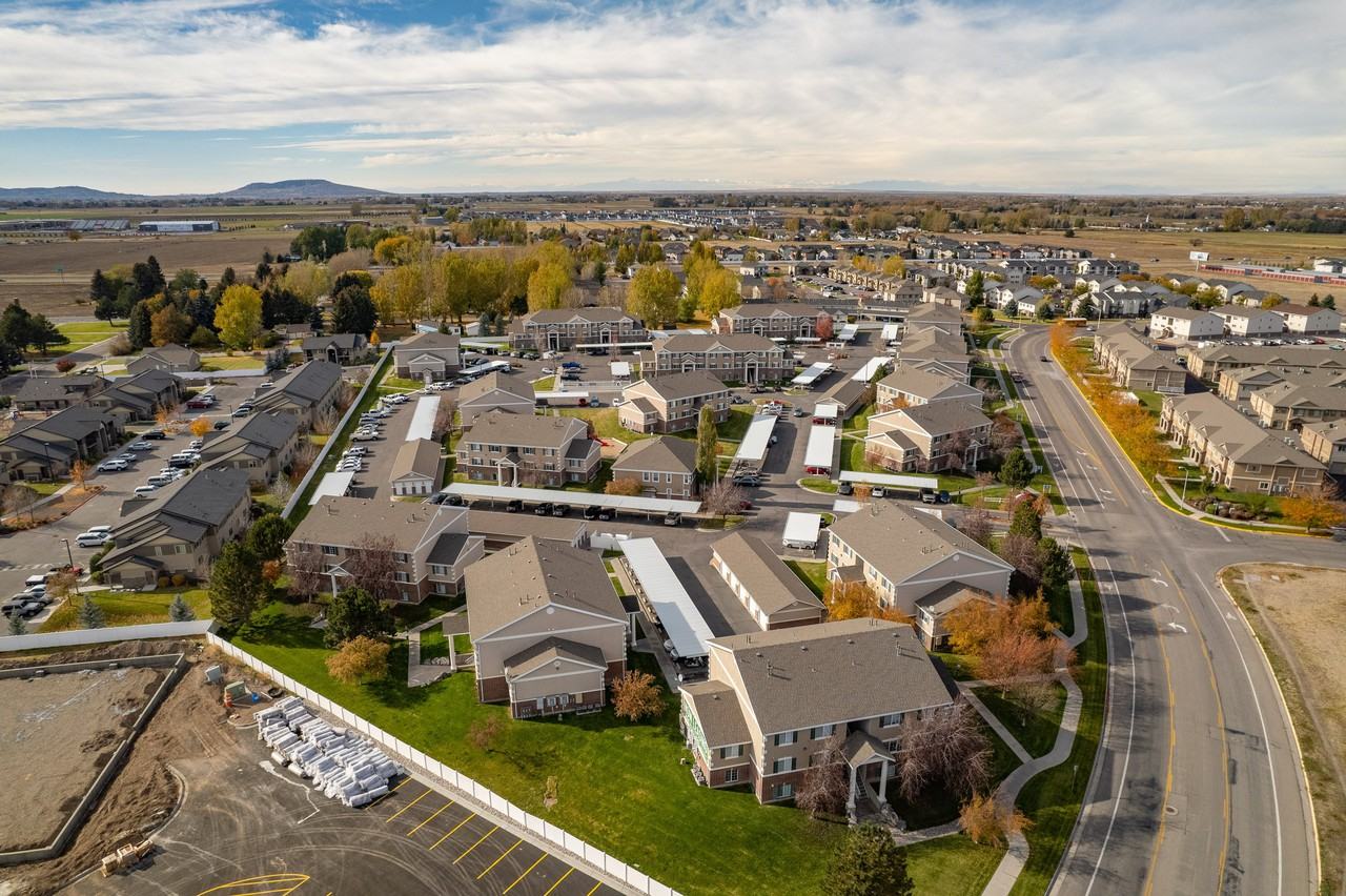 Stone Brook Apartments - Photo 6 of 50