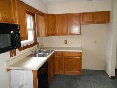 3069 Torrey Beach Dr - Photo 2 of 9