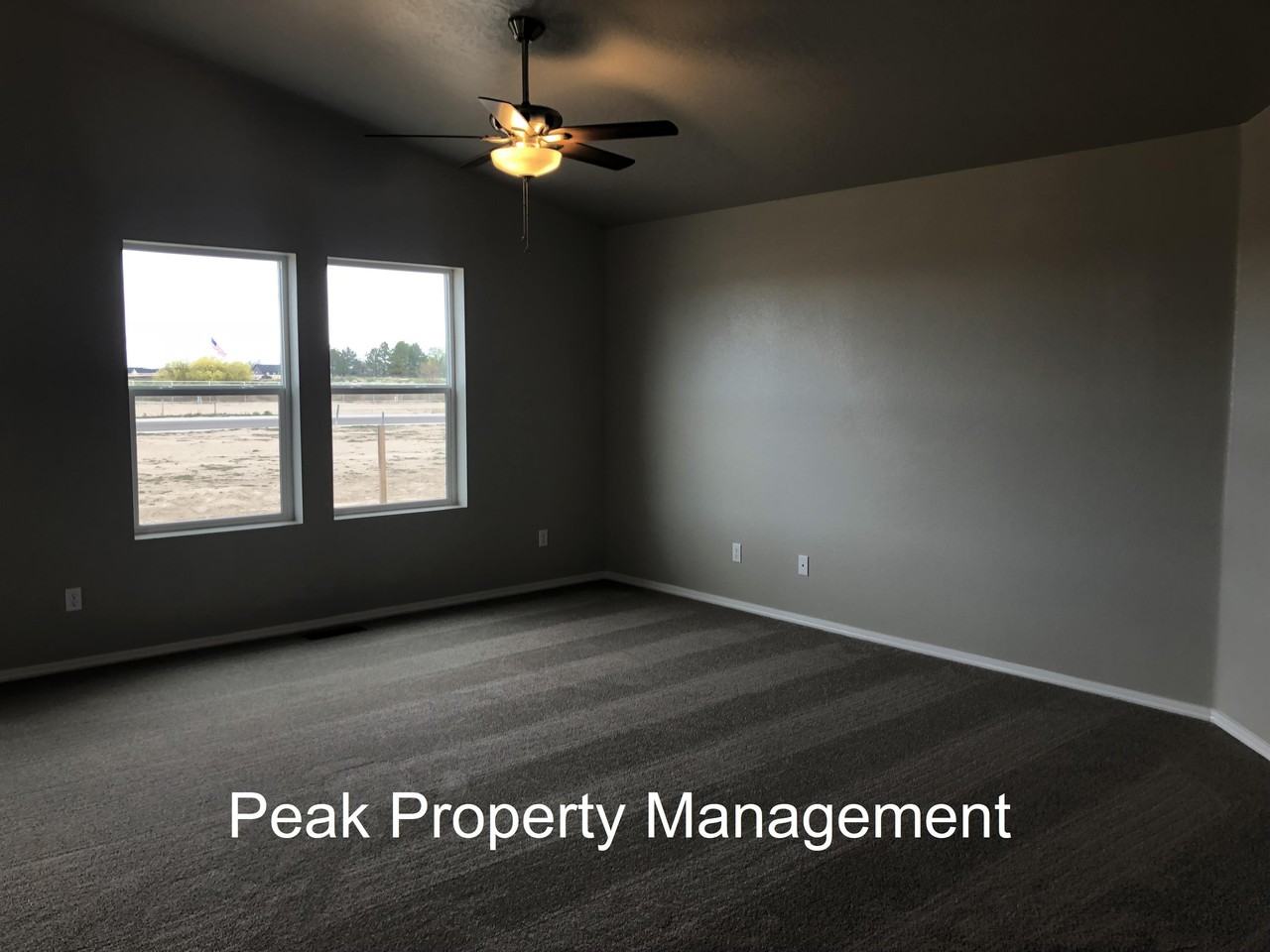 4311 Bainbridge St #1 - Photo 5 of 13