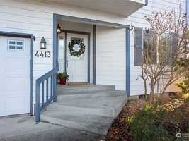 featured image of 4413 Carstan Loop #1