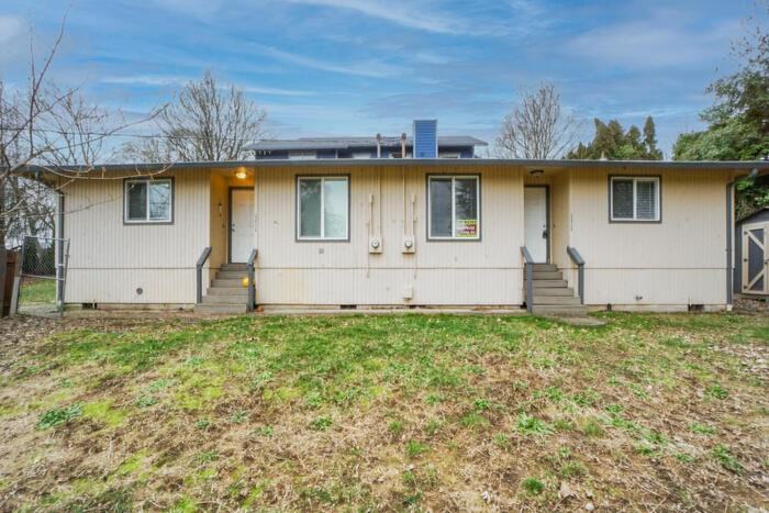 2413 Markle Ave #2413 - Photo 3 of 24