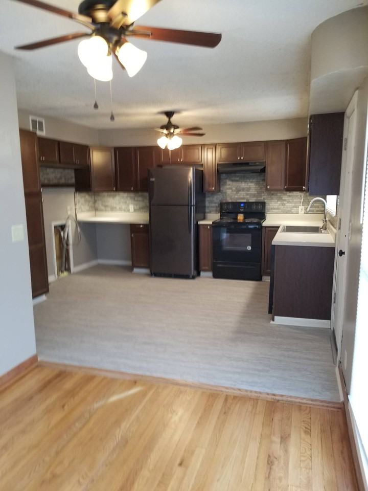 3810 E Pawnee Ct #1 - Photo 3 of 12