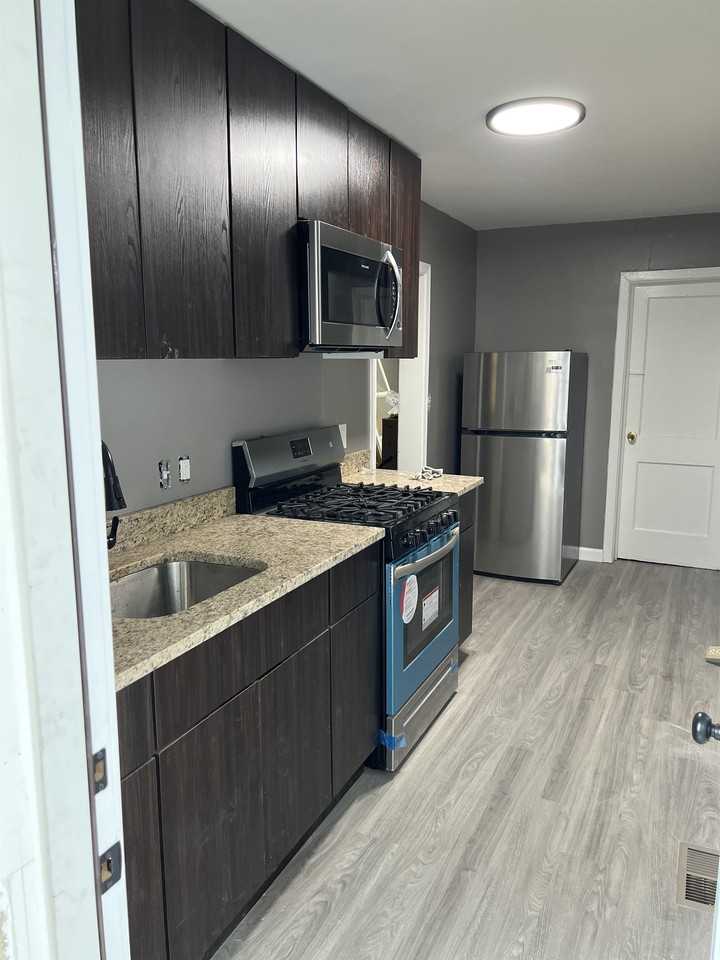 3842 8th Street #1 - Photo 2 of 10