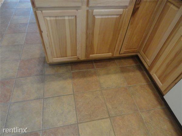 547 Minnesota Ave - Photo 3 of 12