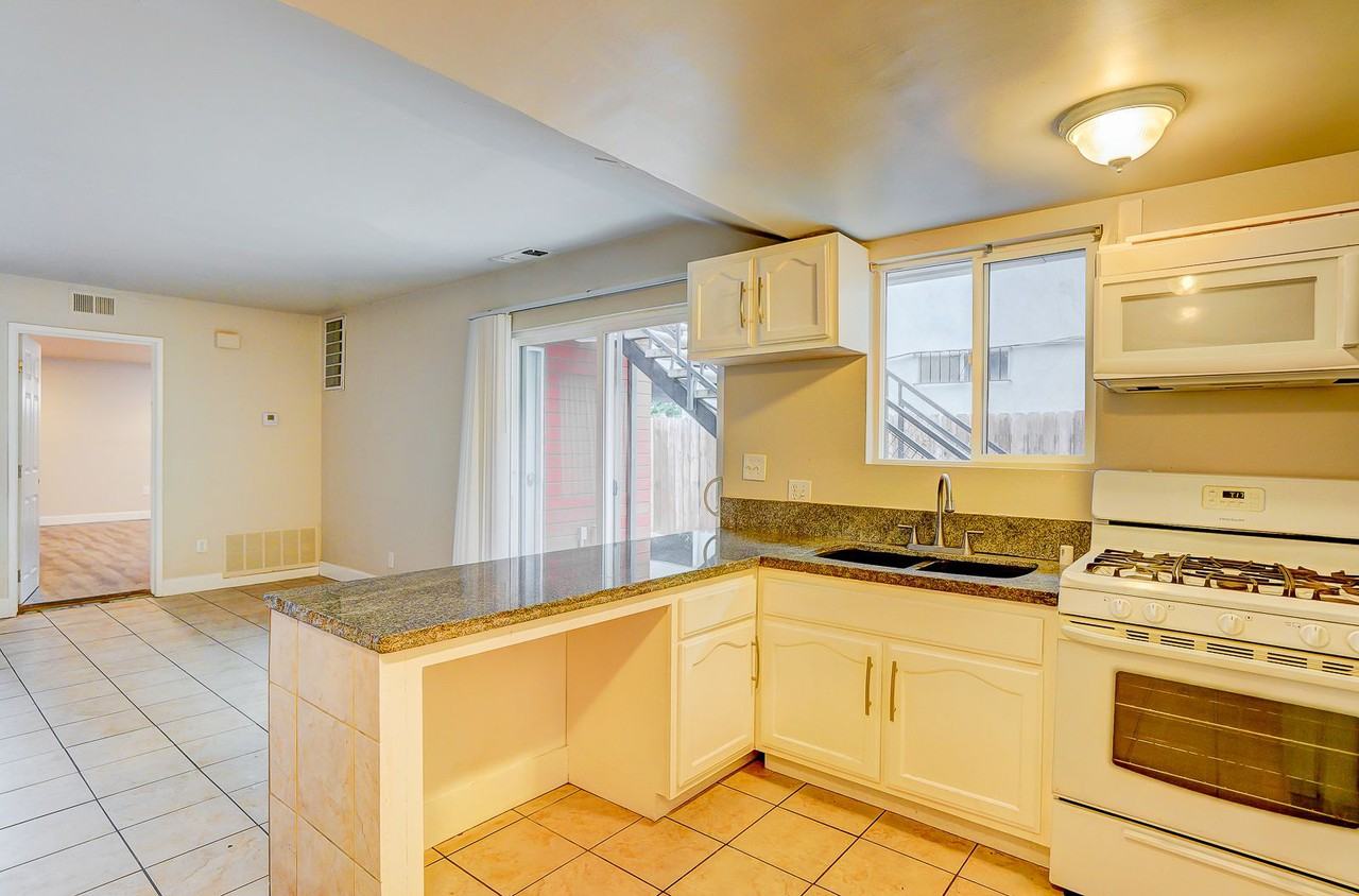 1279 W 37th Pl - Photo 2 of 19