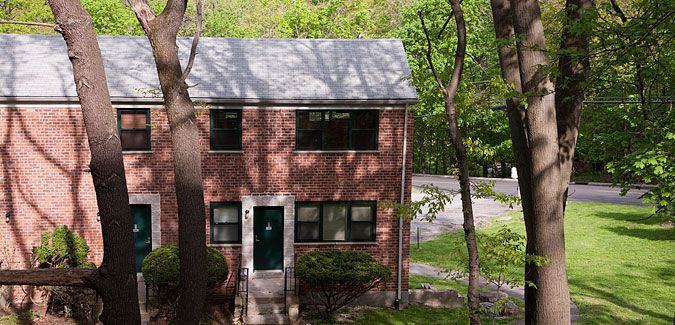 The Summit at Dobbs Ferry Apartments 200 Beacon Hill Dr, Dobbs Ferry