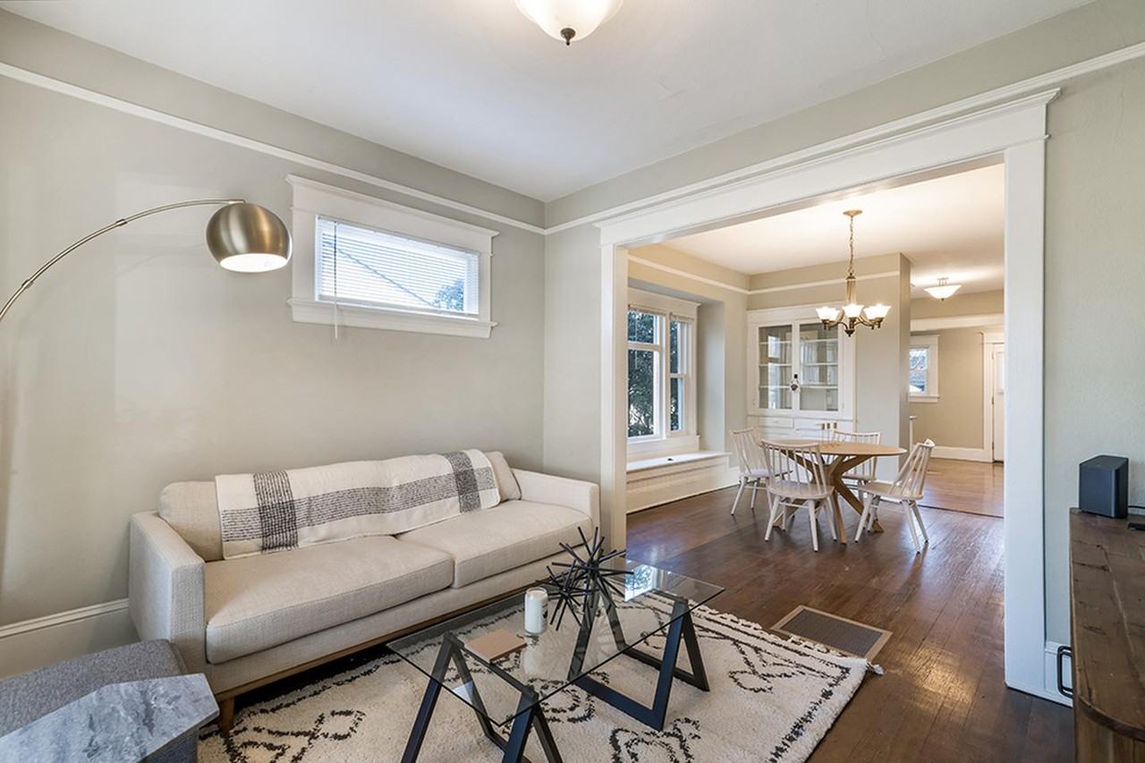 Dazzling Overlook home near Mississippi District - Photo 7 of 29