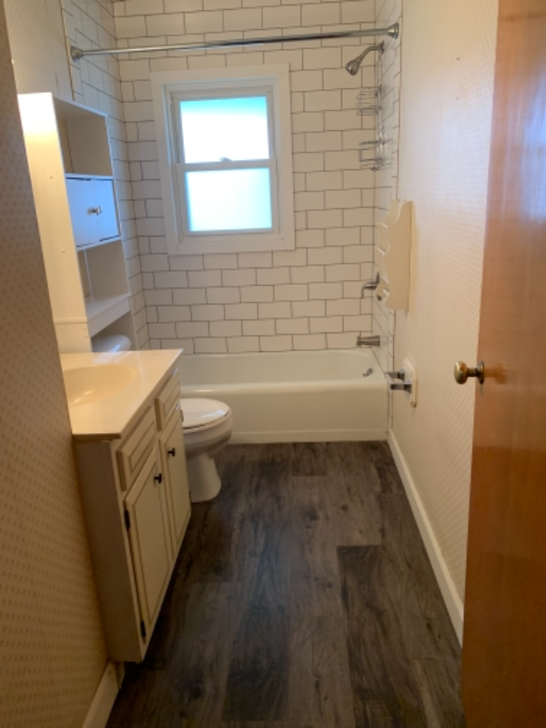 108 Parkview Ave - Photo 2 of 7