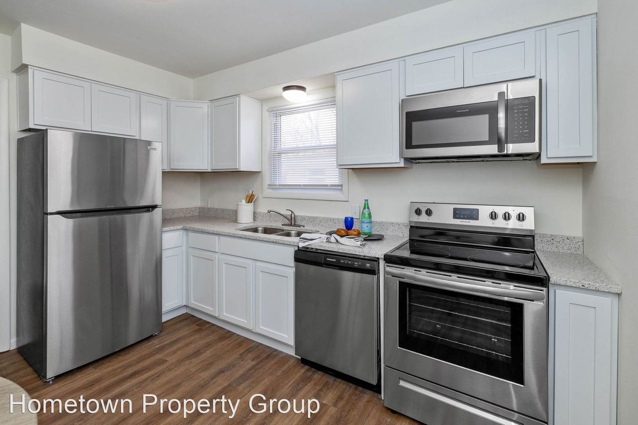 22032205 Fairfax Road Apartments 2203 Fairfax Rd, Indianapolis, IN