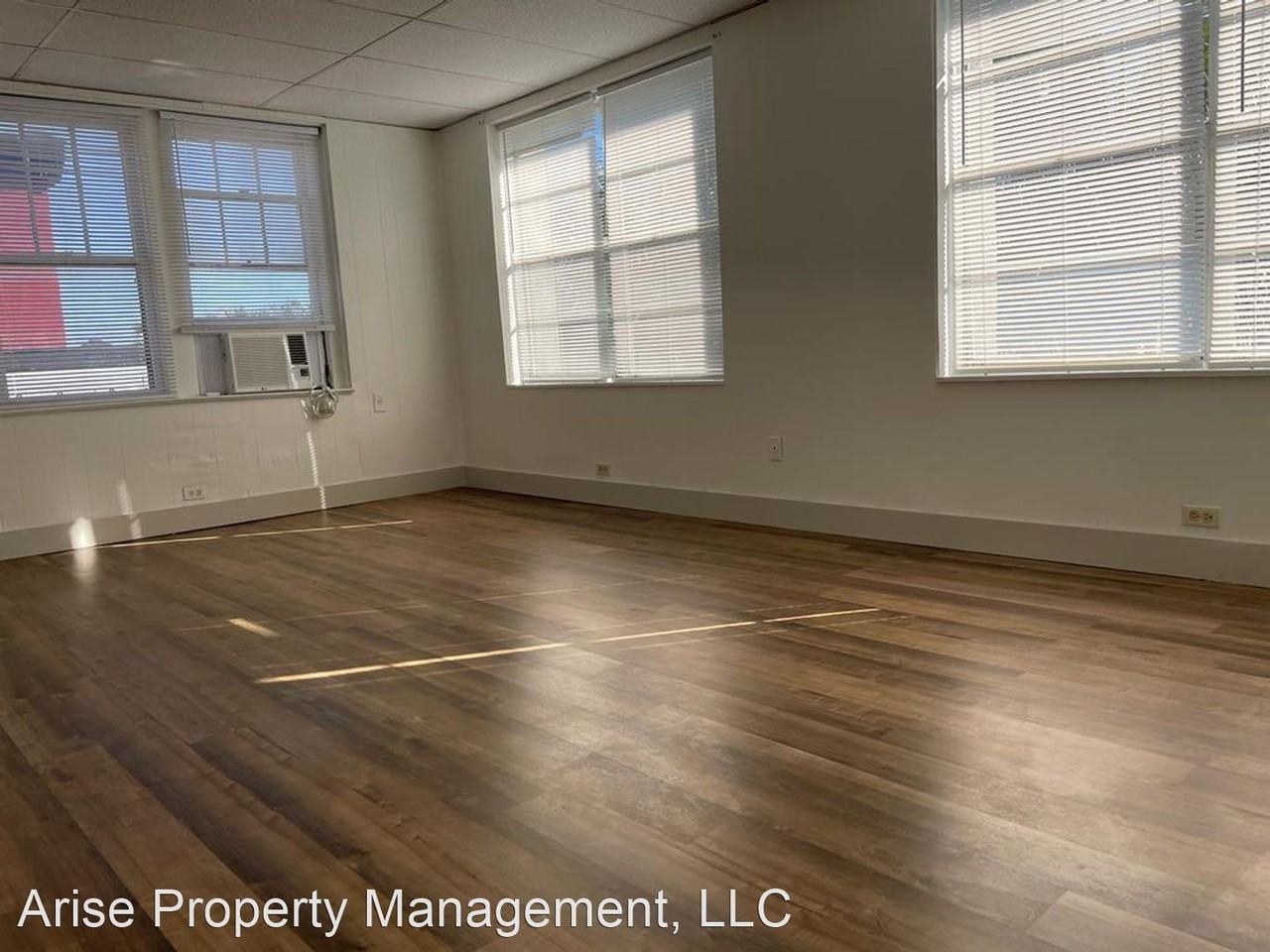 206 W. Main Street - Photo 2 of 10