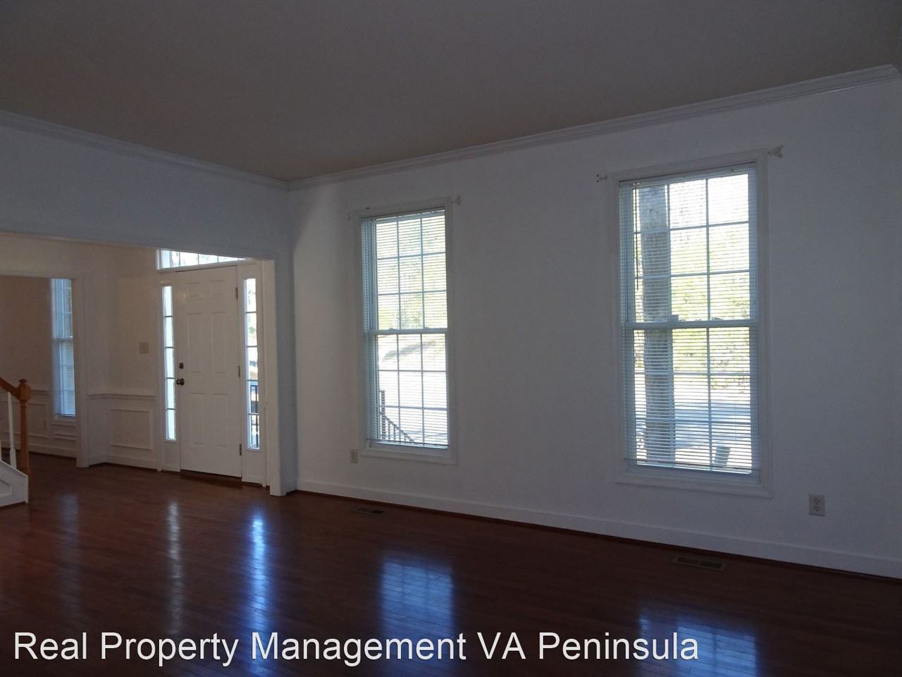 5591 Scotsview Dr - Photo 3 of 32