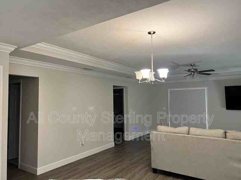 25107 Sw 9th Ln - Photo 3 of 10