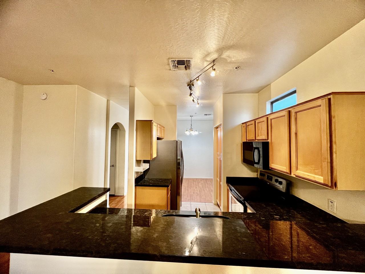 2250 E Deer Valley Rd #21 - Photo 4 of 15