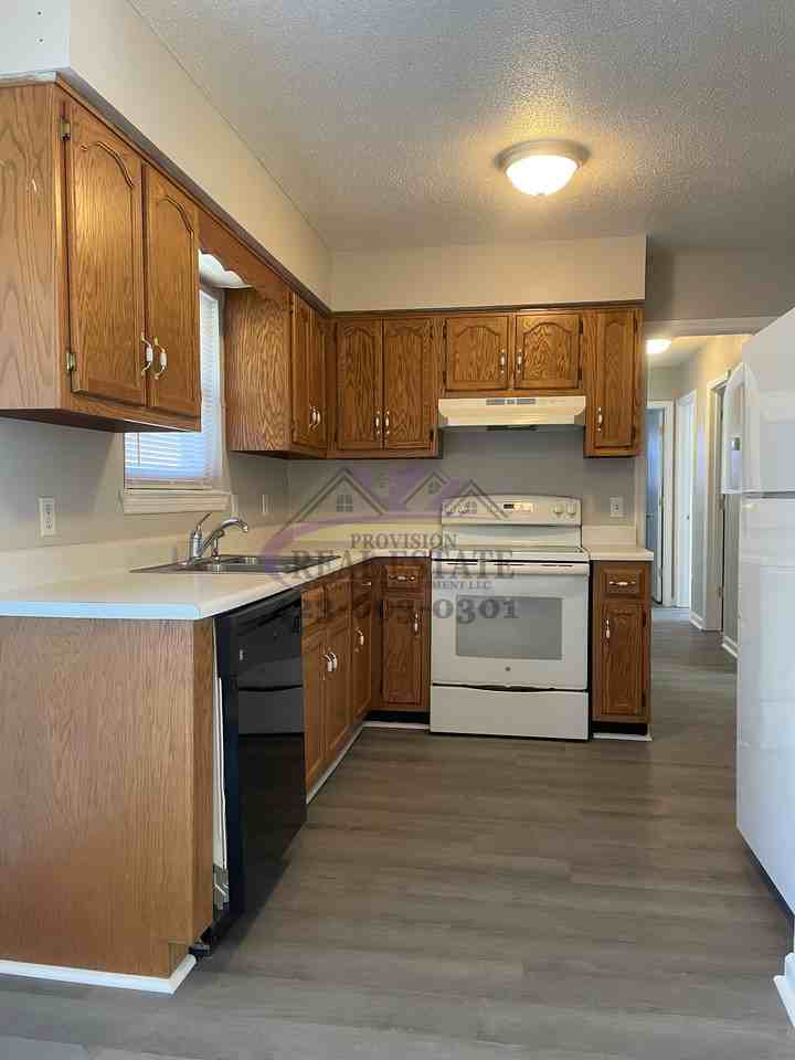 4759 Tessie Ln - Photo 6 of 7