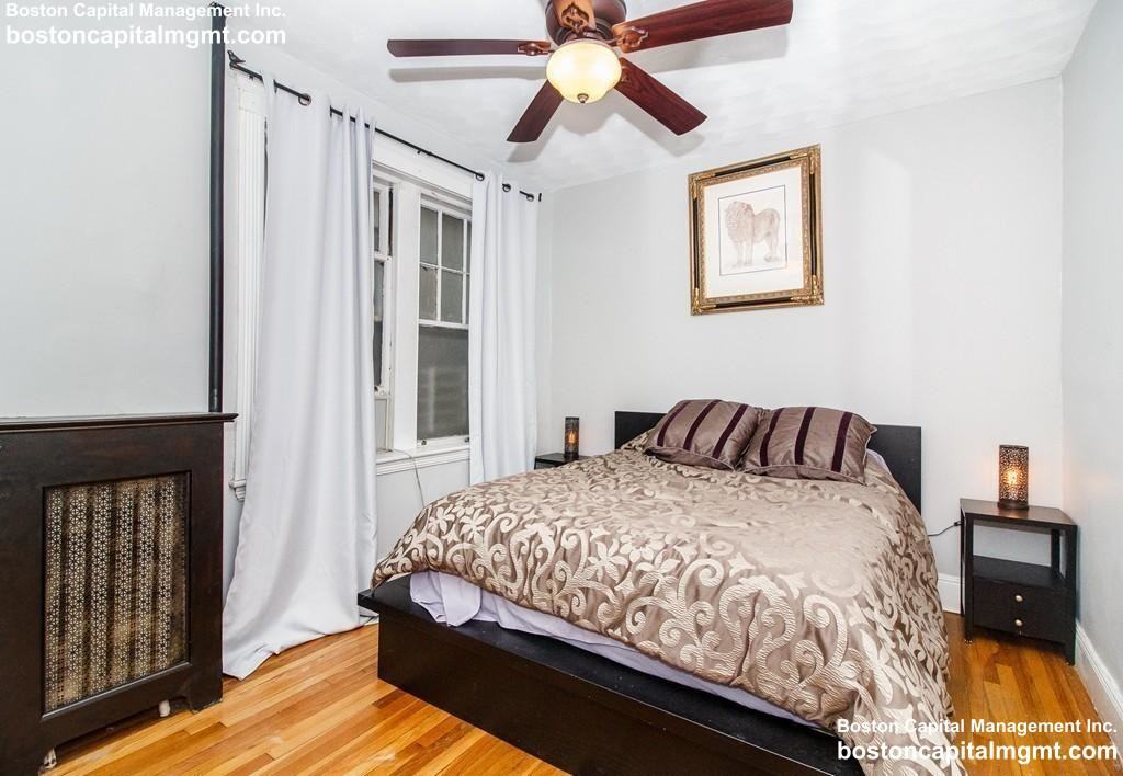 28 Mount Hood Rd #4 - Photo 3 of 30