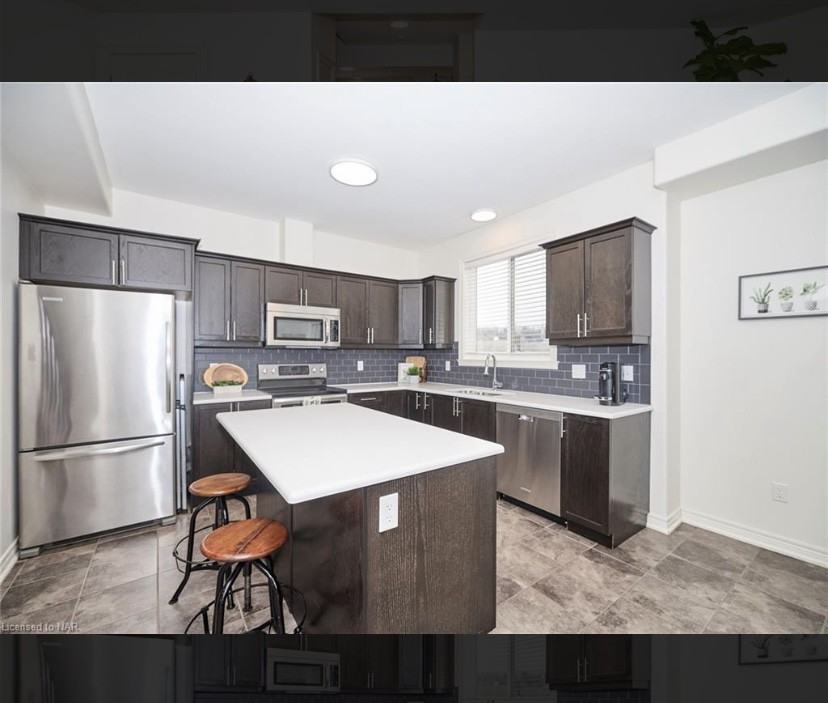 4082 Cassandra Dr, Beamsville, ON L3J 0M5 3 Bedroom Apartment for