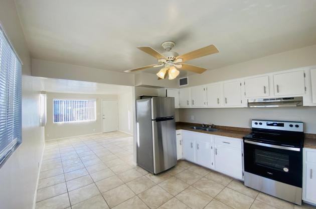 1295 East Glenn Street - Photo 2 of 5