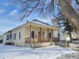 featured image of 1200 14th Ave #A