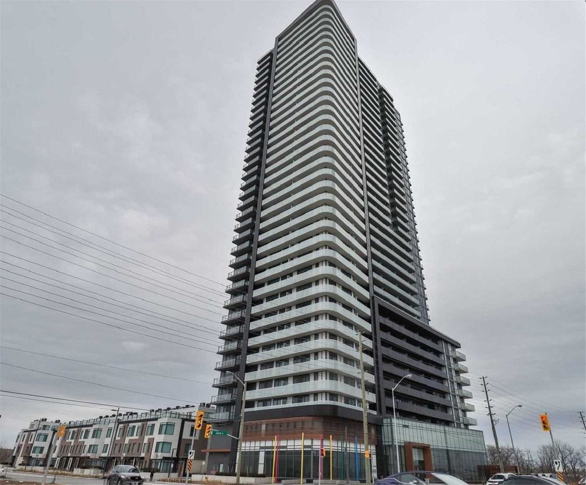 7895 Jane Street #904