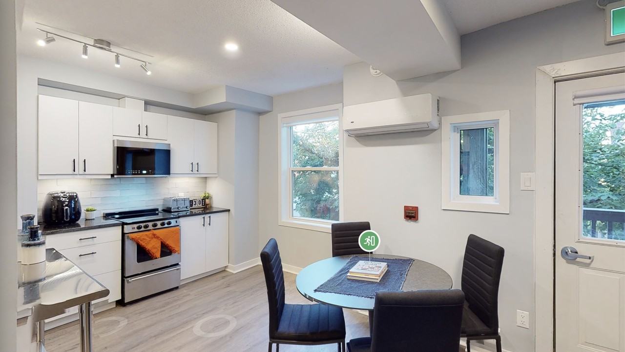 146170 Osgoode Apartments in Sandy Hill, Ottawa, ON K1N 6S6 Zumper