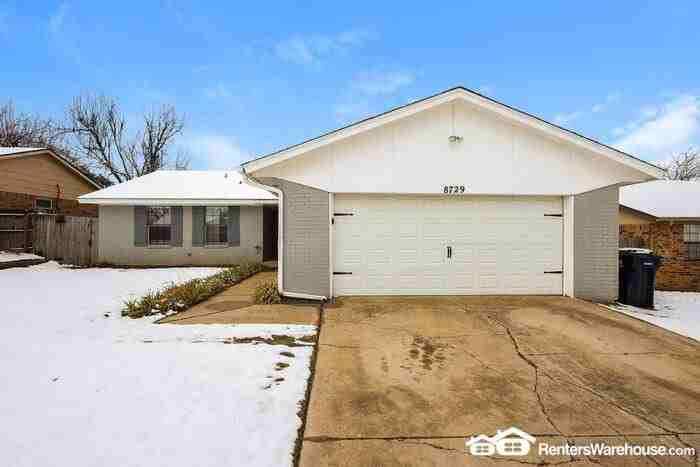 8729 Tracy Dr, Oklahoma City, OK 73132 3 Bedroom House for $1,445/month -  Zumper