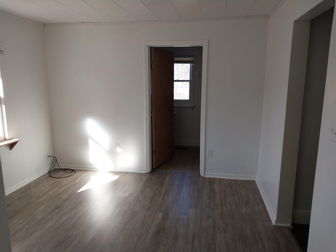 5133 Baskerville St #1 - Photo 4 of 17