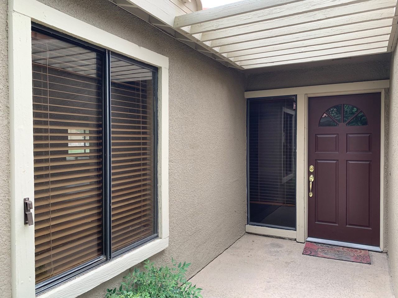 26 Tennis Club Dr #1 - Photo 4 of 28