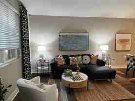 20600 Ventura Blvd - Photo 1 of 1