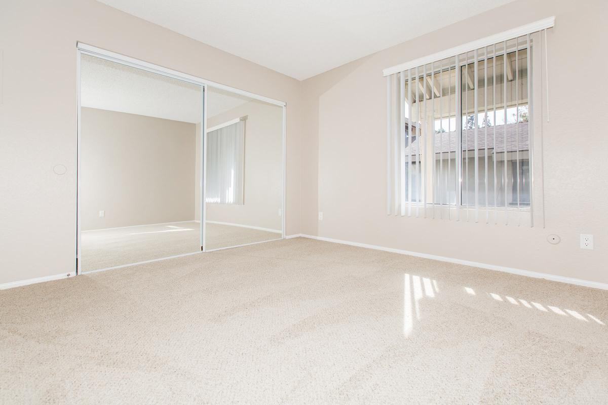 266 Backs Ln - Photo 6 of 10
