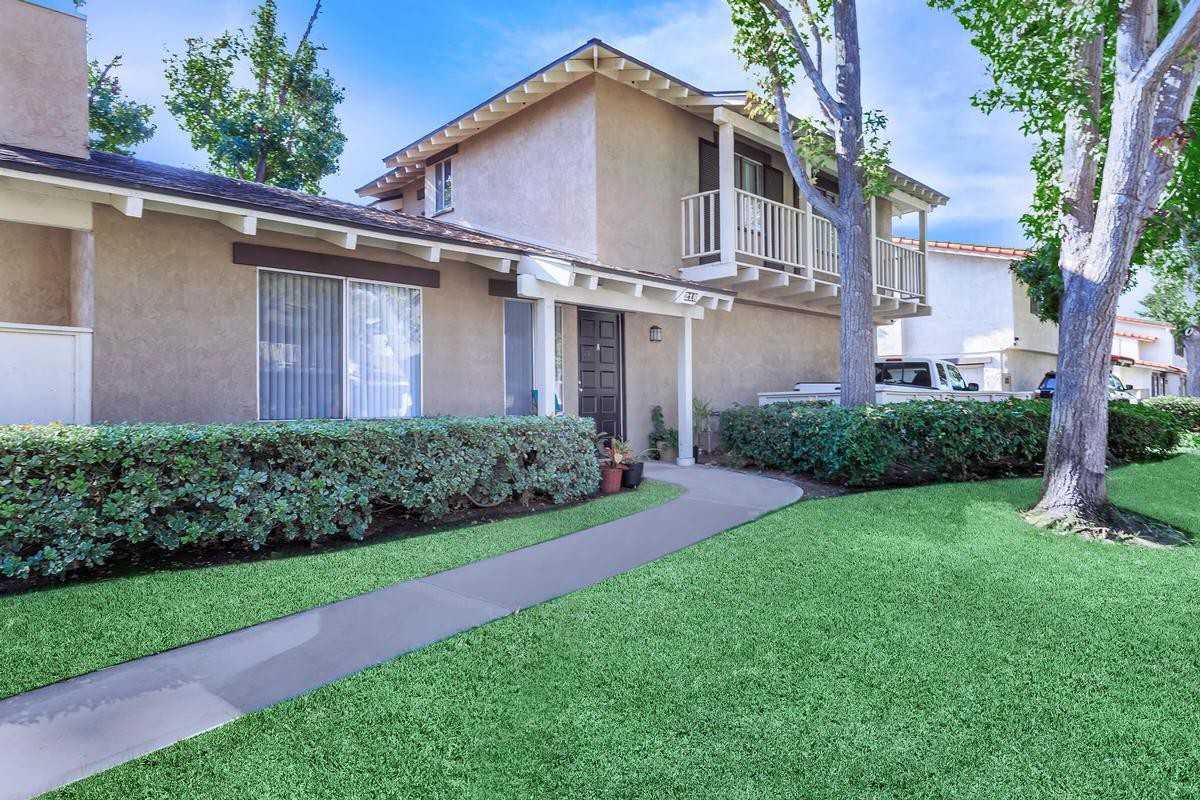 266 Backs Ln - Photo 3 of 10