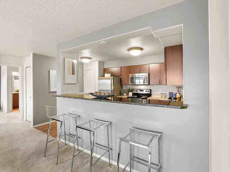 545 Sw 201st Ave - Photo 6 of 21