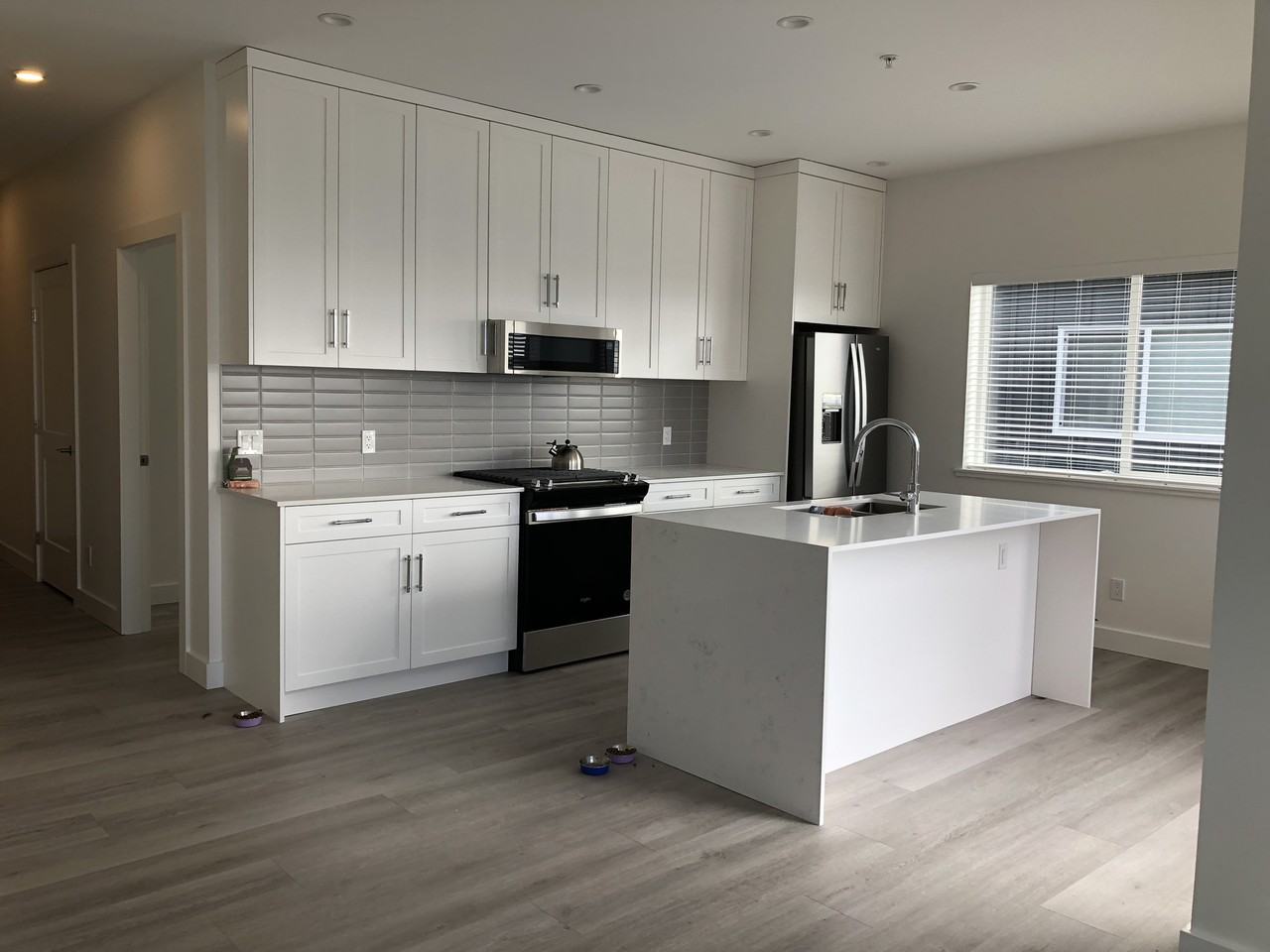 7175 Duncan Street #403 - Photo 3 of 13