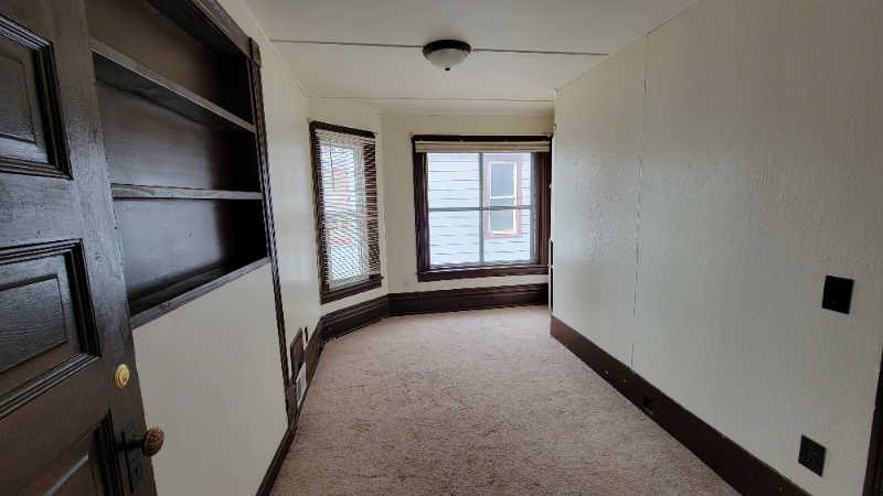 1918 Hughitt Ave #1 - Photo 7 of 19