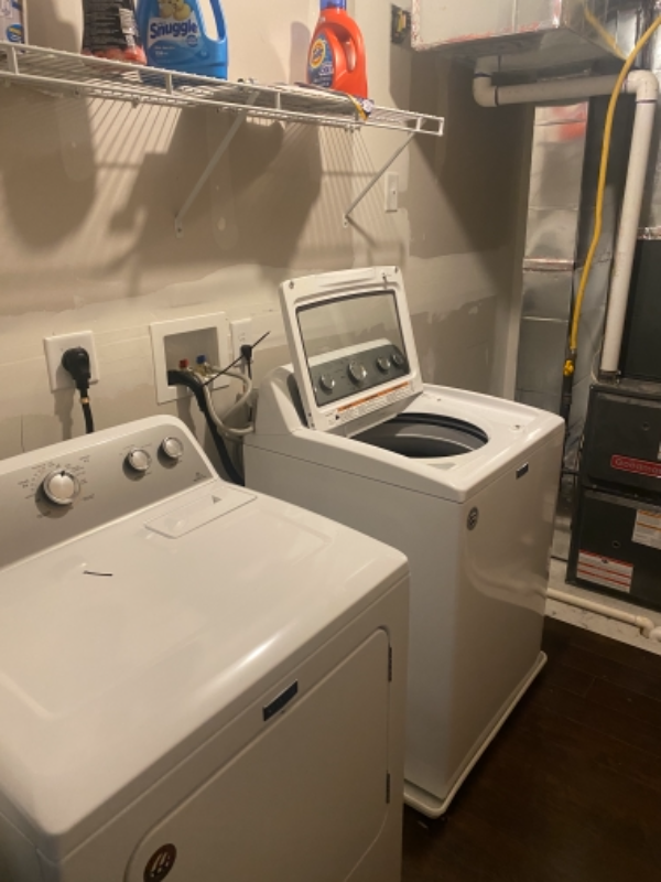 1303 Delbert Ave - Photo 6 of 11