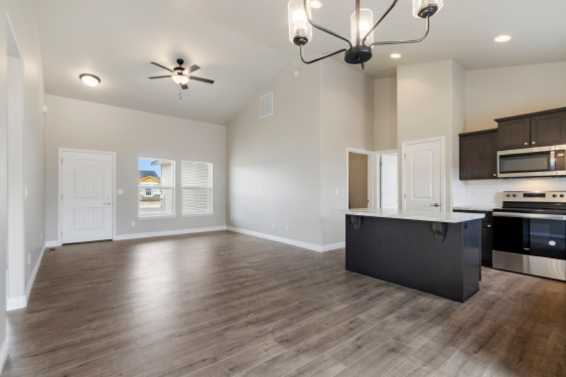 1407 Blue Grouse Way - Photo 3 of 13