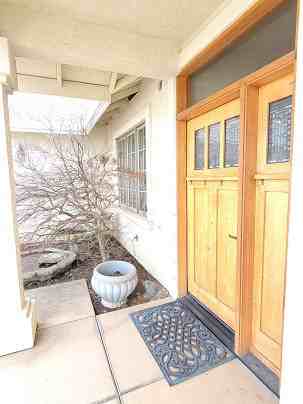 12 Camberwell Ct #1 - Photo 3 of 39