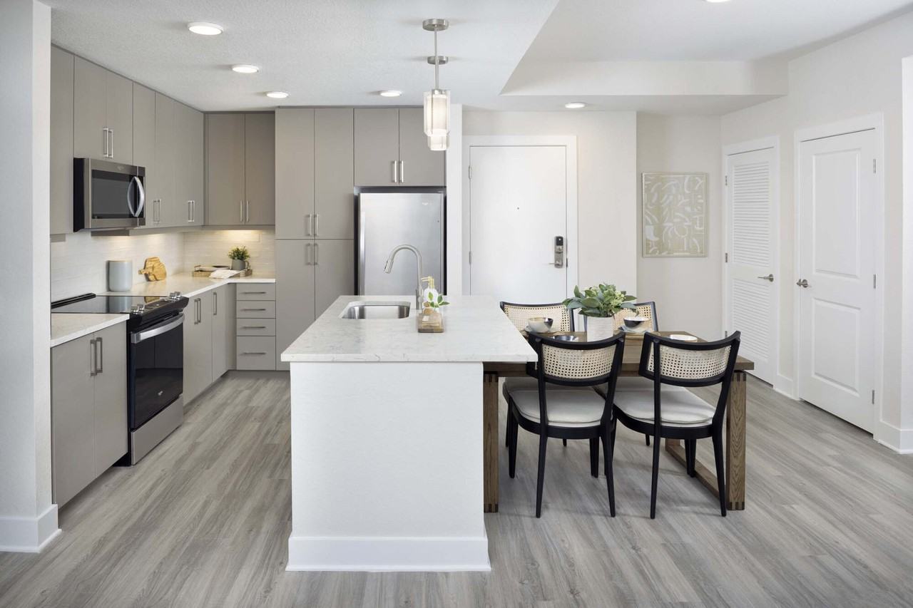 Camden Atlantic - Photo 7 of 46